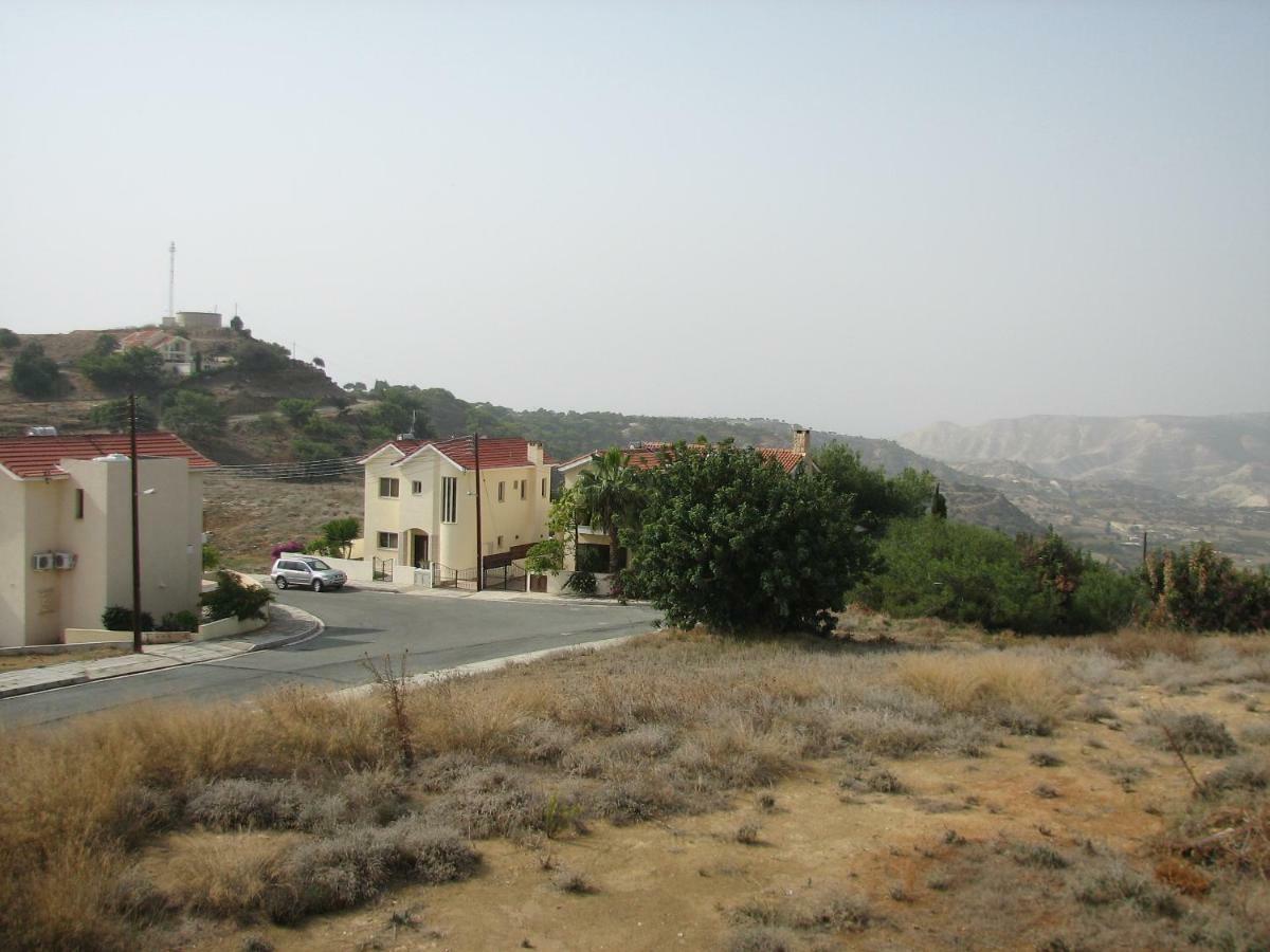 Hill View 3* Pissouri